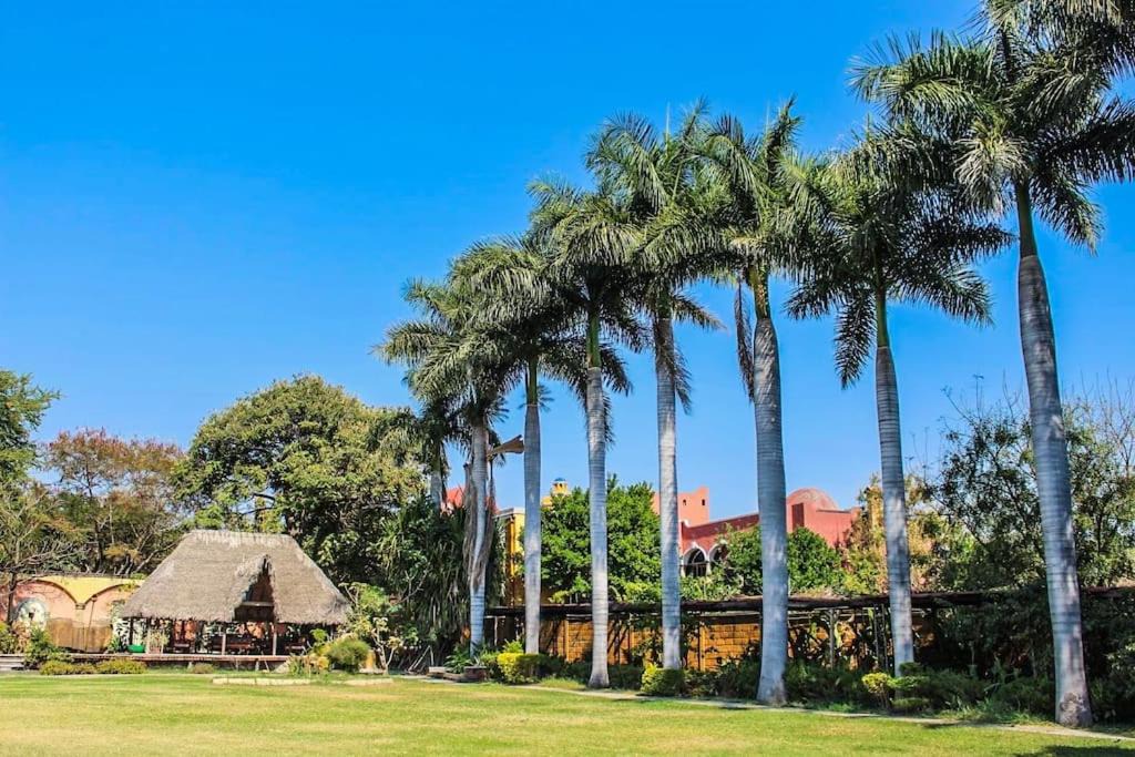 Xochitepec Villa | Finca La Esperanza