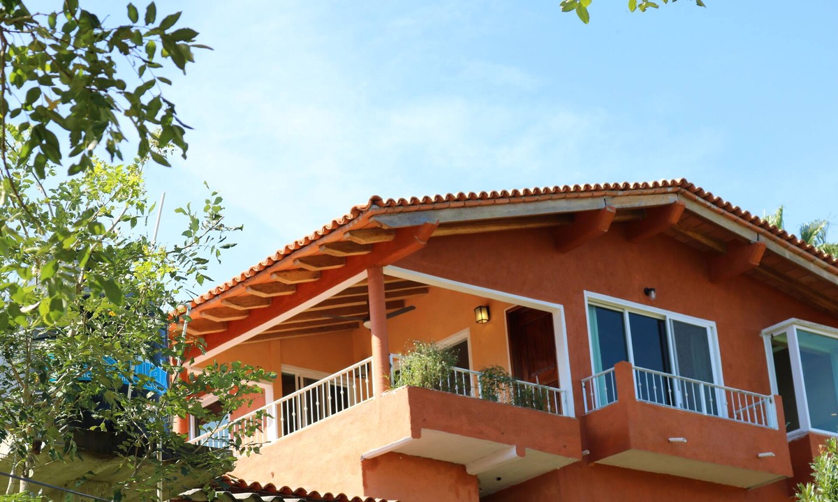 El Tuito Apartment | FOR TRAVELERS SEKING AN "AUTHENIC MEXICAN EXPERIENCE"