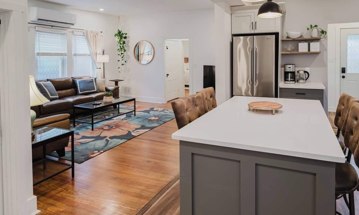 Lewisburg Apartment | Garden Retreat Steps from Downtown Lewisburg