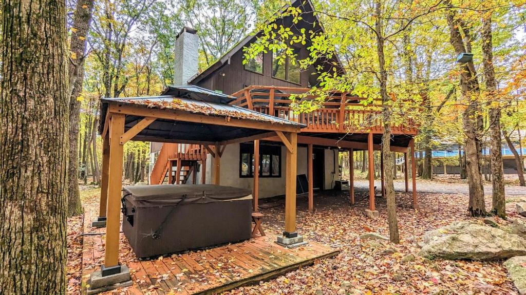 Lake Harmony Estates House | Grateful Escape by AvantStay