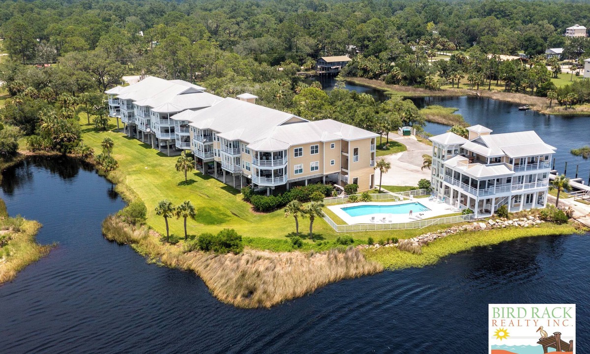 Steinhatchee Condo | Gulf Breeze #201- Private boat ramp & slip! Balcony overlooking the gulf! WiFi!