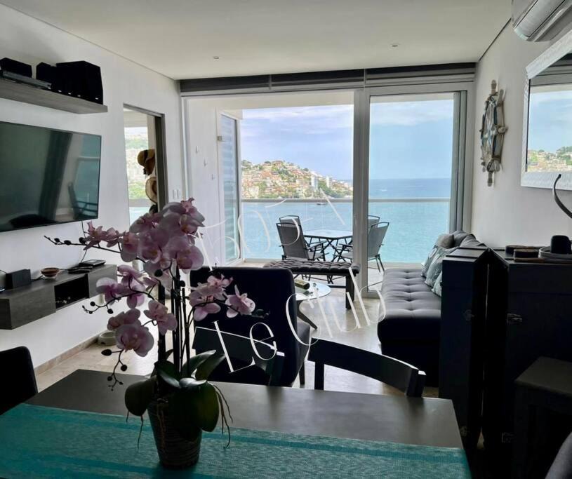 Costa Azul Apartment | Hermoso depto. con la mejor vista de Acapulco