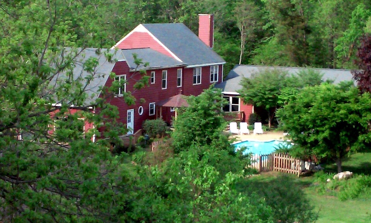 Warrenton House | Hidden Hollow Farm - Pool; Game Rm; Sleeps 26, 45 min. to DC, Weddings/Corporate