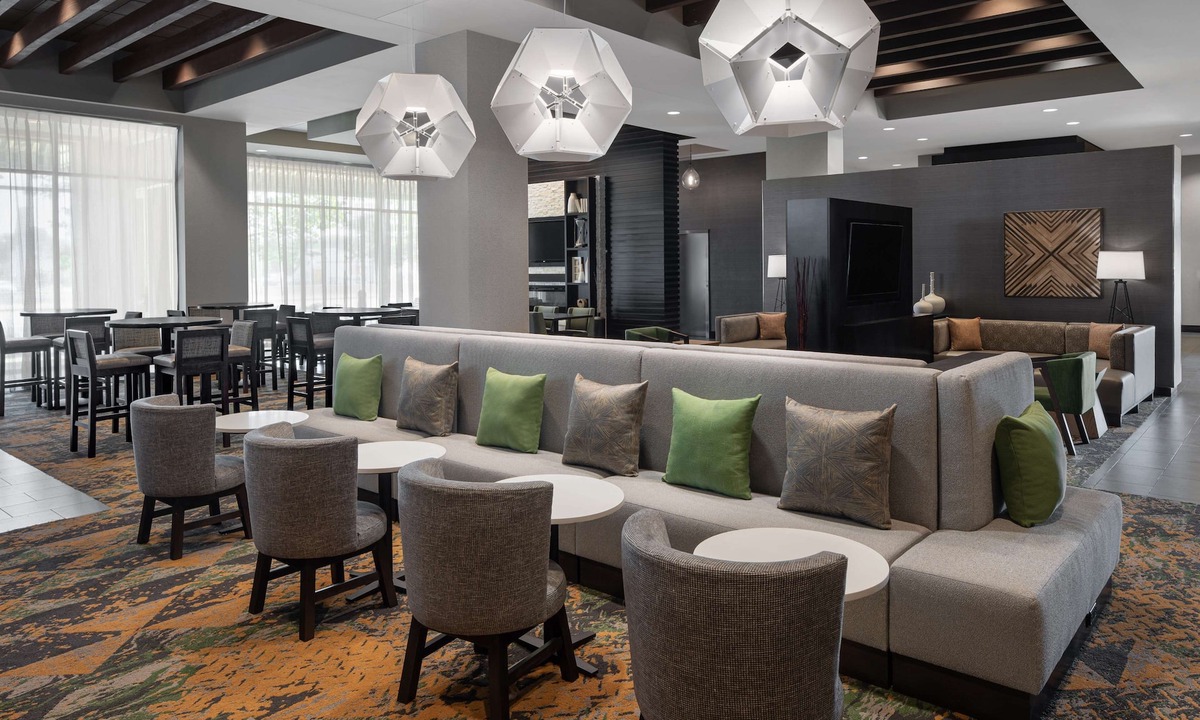 Springfield Hotel | Homewood Suites Springfield VA