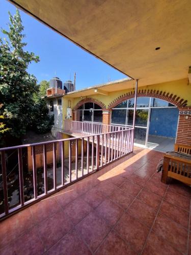 FERROCARRIL House | Hostal El Sendero Del Chamán.