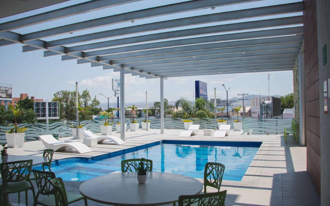Leon Hotel | Hotel ∙ 127 guests
