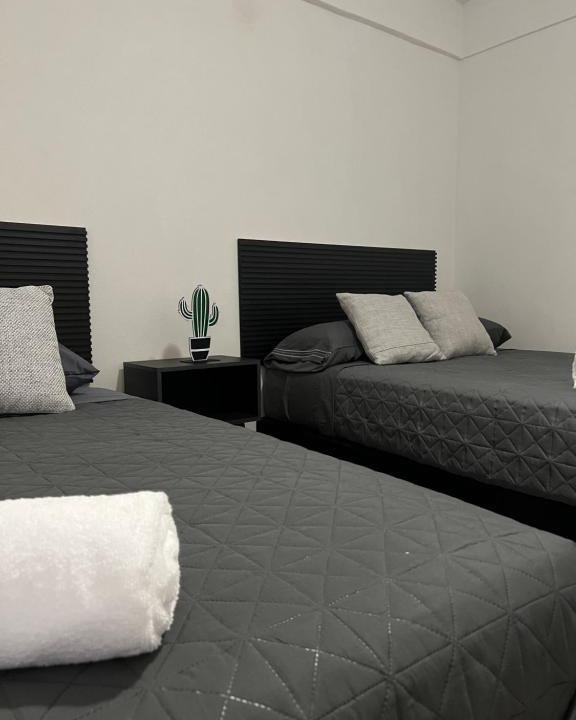 Leon Apartment | Hotel Tía Flora