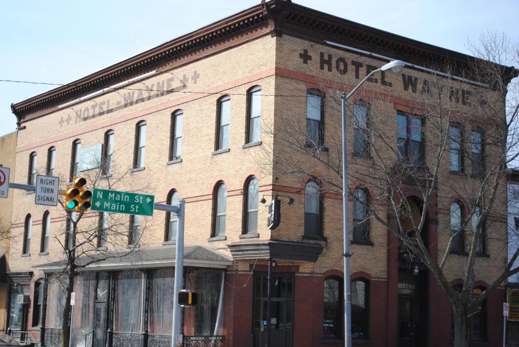Honesdale Hotel | Hotel Wayne