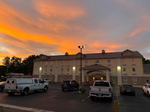 Lickdale Hotel | Jonestown Inn