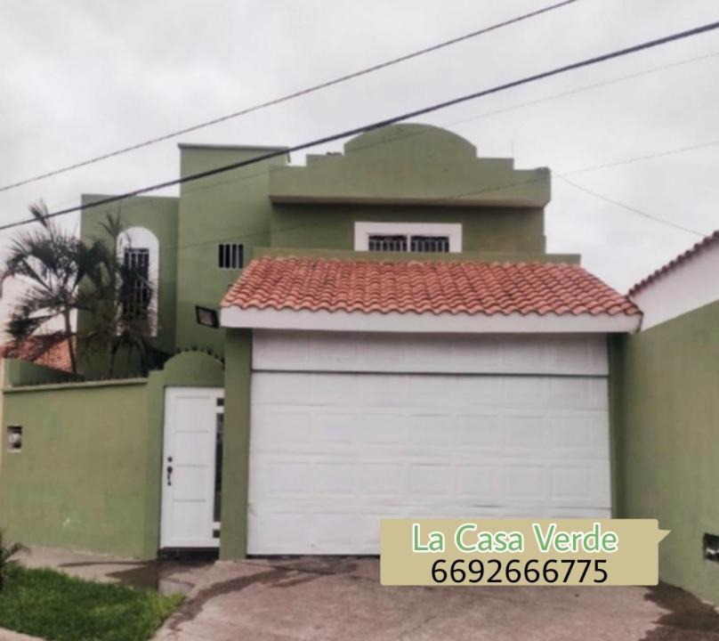 Mazatlan House | La Casa verde