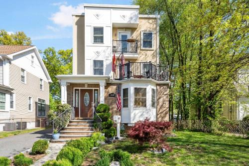 Roselle Apartment | Lacoco Suite