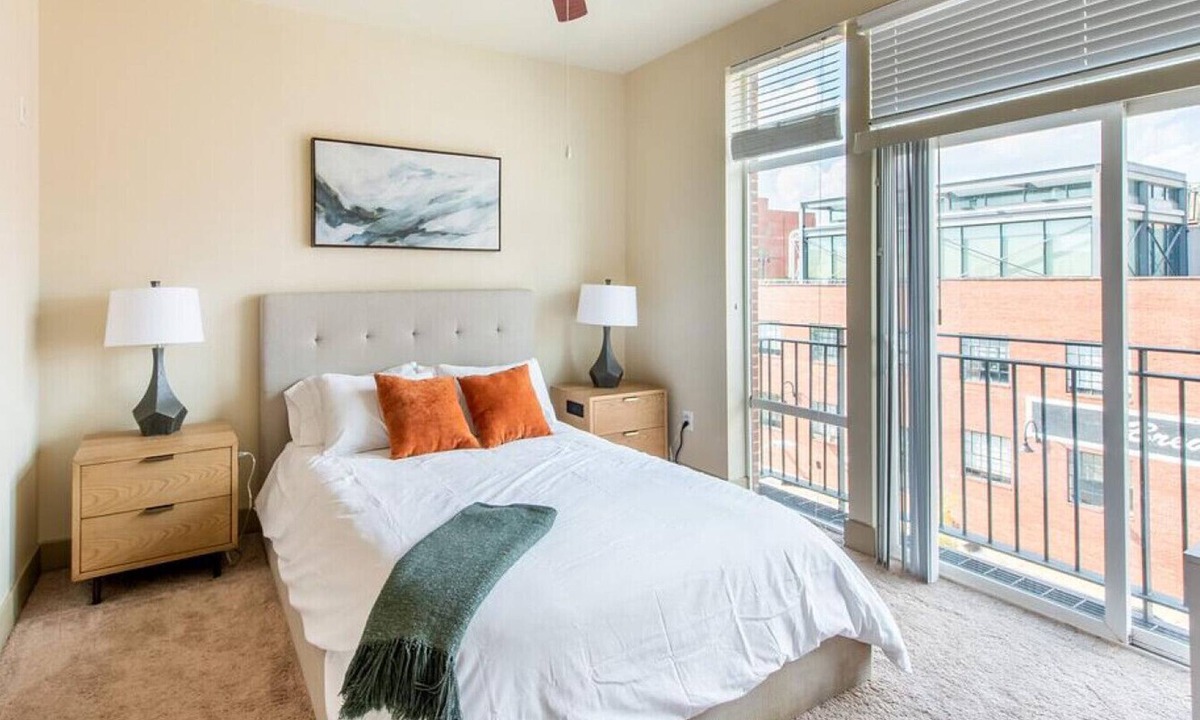 Downtown Baltimore Apartment | Landing at The Porter Brewers Hill - 1 Bedroom in Highlandtown