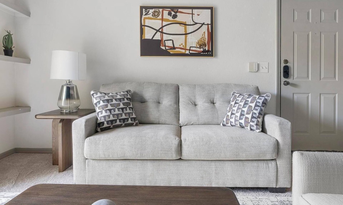Gainesville Apartment | Landing | Beautiful 2BD, Clubhouse, Tennis Court