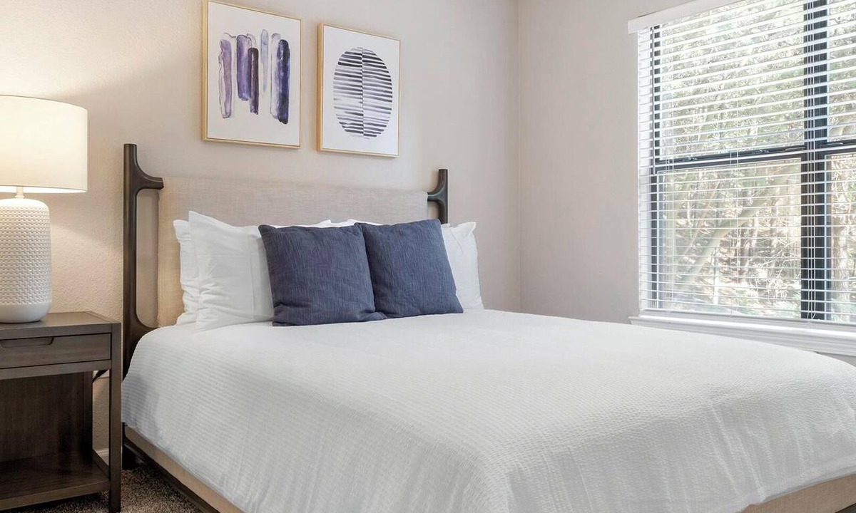 St. Augustine Apartment | Landing | Chic 1BD, Gym