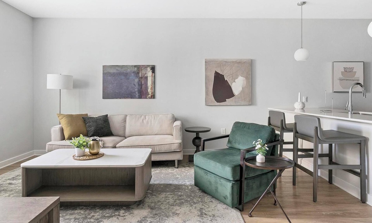Downtown Apartment | Landing | Stylish 1BD, Pool, Courtyard