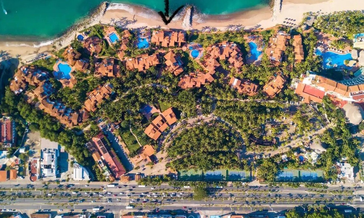 South Hotel Zone Resort | Los Tules Ocean Front Resort