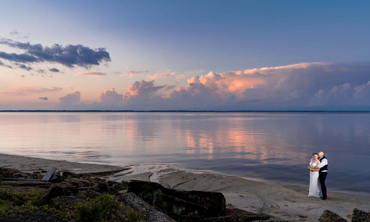 Craven County House | Luxury Three Bedroom Home on Private Beach
