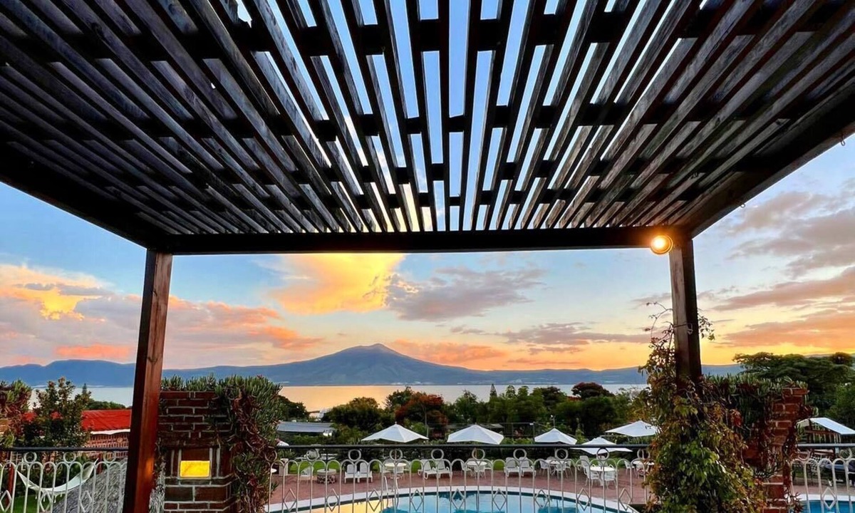 San Juan Cosala Hotel | Mama Chuy Hotel & Villas Ajijic