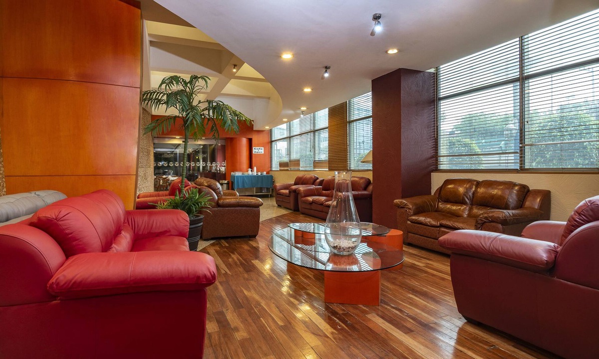 Tlalnepantla de Baz Hotel | Mandarin Carton