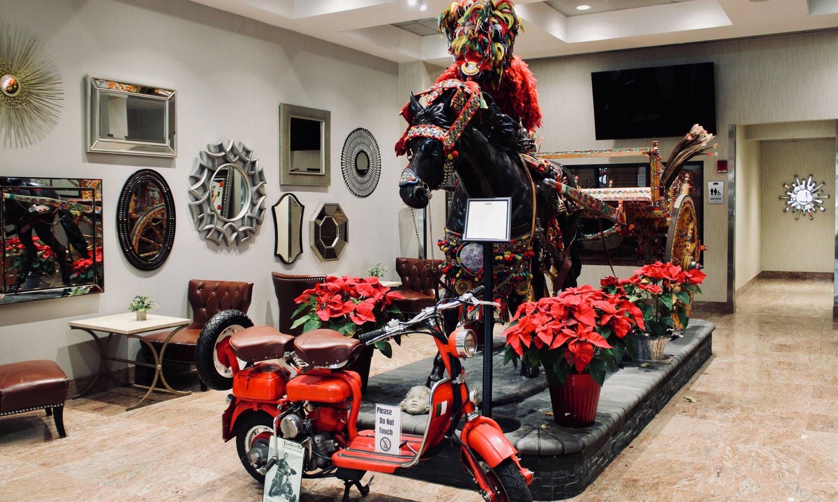 Queens Hotel | Marco LaGuardia Hotel