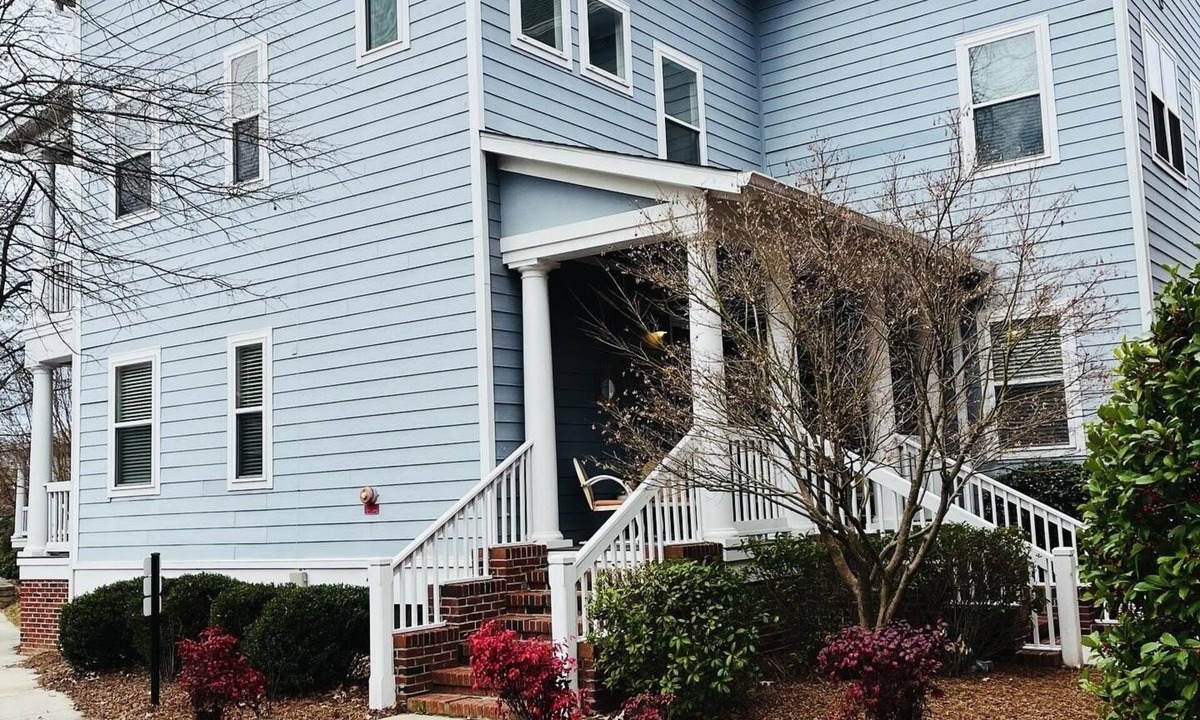 North Augusta Condo | Master’s Ready! Perfect location for the golf enthusiast!