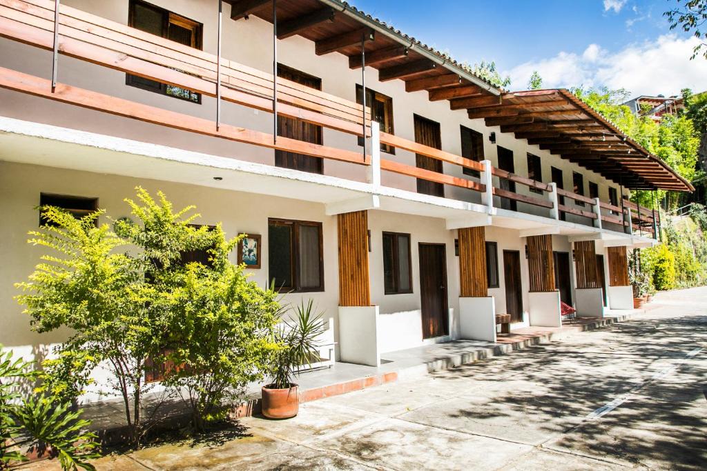 El Santuario Hotel | Meson de Valle Hotel