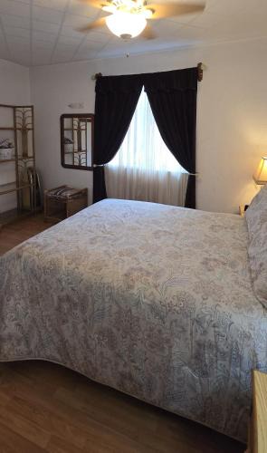 Alvaro Obregon Apartment | Mixcoac BonitoBuenoBarato1 Bed 2 Bath Great Location Apartment