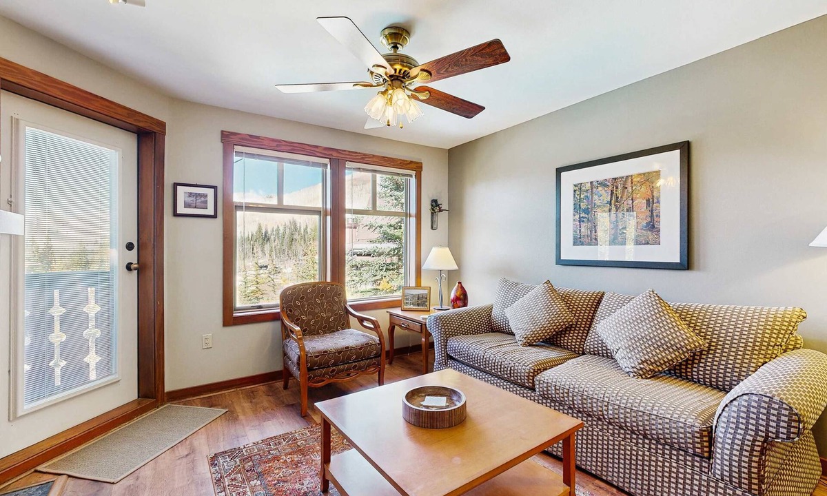 Salt Lake Mountain Resorts Condo | Mountainview Condo with Ski-In/Out Access, Club Solitude Access with Pool & Hot Tub