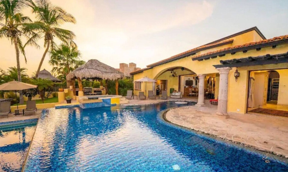 Los Cangrejos II y III House | New Year's Gorgeous 4 Bed Villa in Punta Ballena