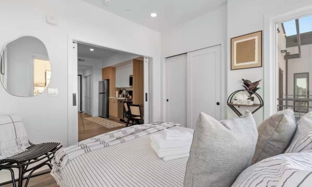 NoMa Apartment | NOMA's Hidden Gem