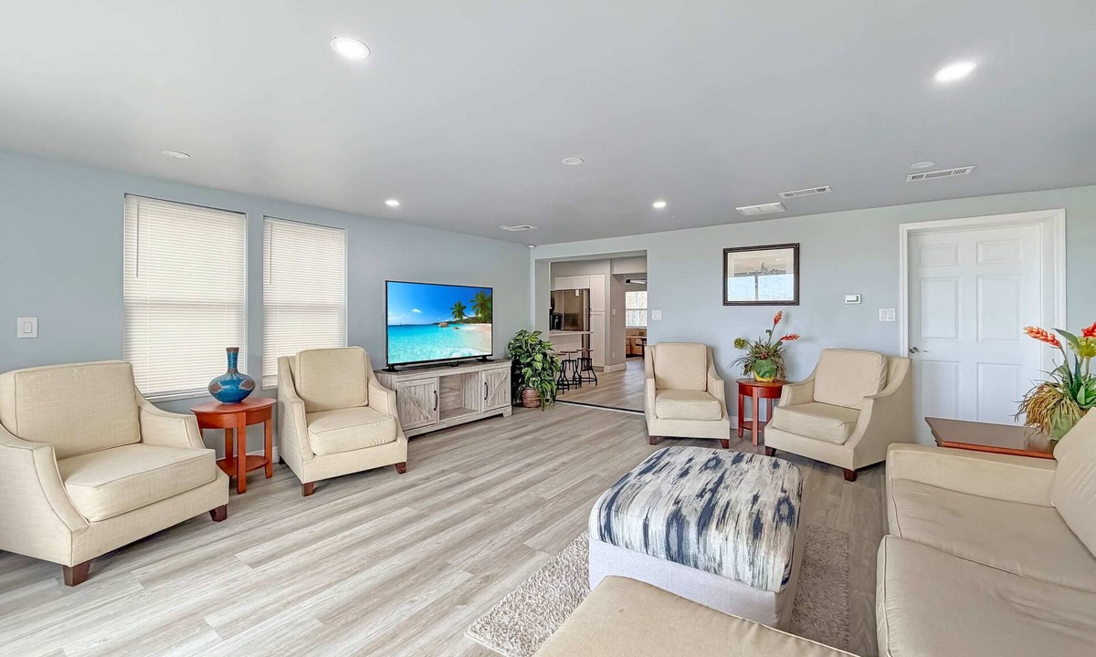 Floridana Beach House | Oceanfront Downstairs Duplex | 4BR + Beach Access