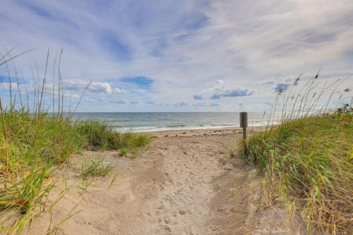Fort Pierce House | Oceanside: Beachfront Fort Pierce Retreat
