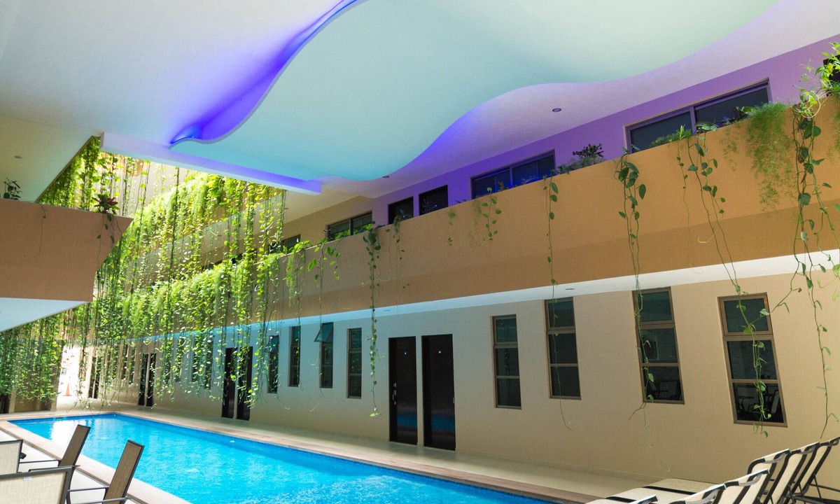 Centro Apartment | Palmarena Rooms and Residences - Long Stay Comfort with Parking, Sauna, Gym and Pool (Steps from 5th Avenue)