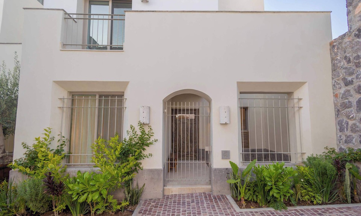 Parras de la Fuente Villa | Parvada Winery Townhouse 4BR