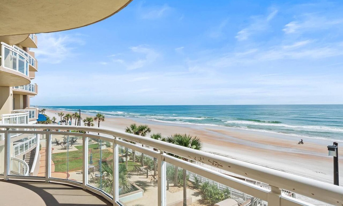 Daytona Beach Condo | Pet Friendly* Oceanfront Condo 309, Direct Oceanfront
