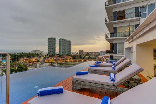 North Hotel Zone Apartment | Porto 15 Condominios