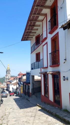 Cuetzalan del Progreso Hotel | Posada El Volador