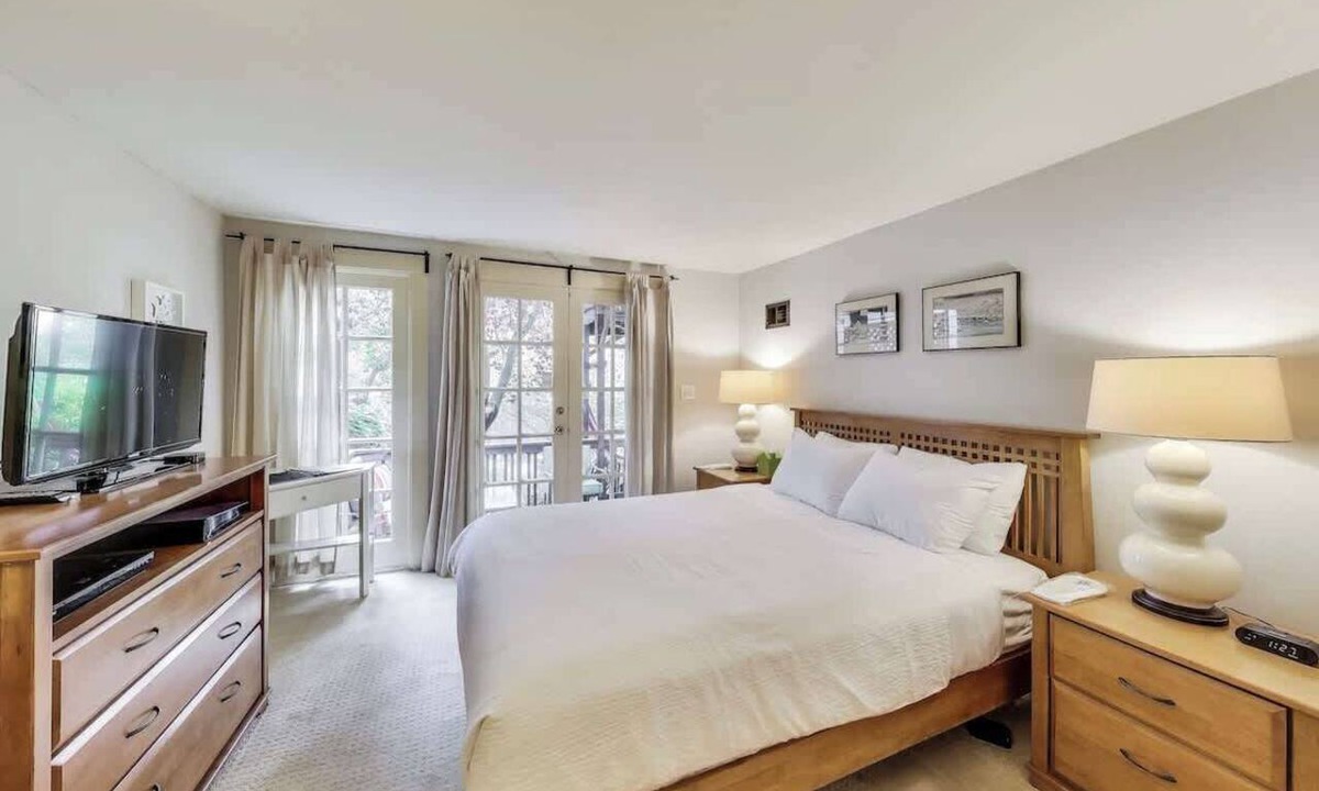 Glen Park Apartment | Quiet Studio near Glen Park