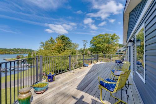 Ingles House | Radford Home w/Wraparound Deck!