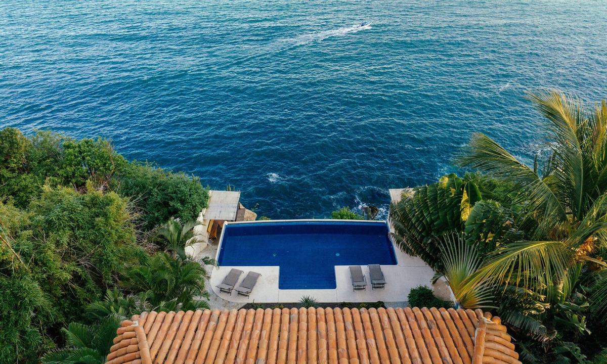 El Faro Villa | Refugio del Faro - Tranquil Cliffside Retreat