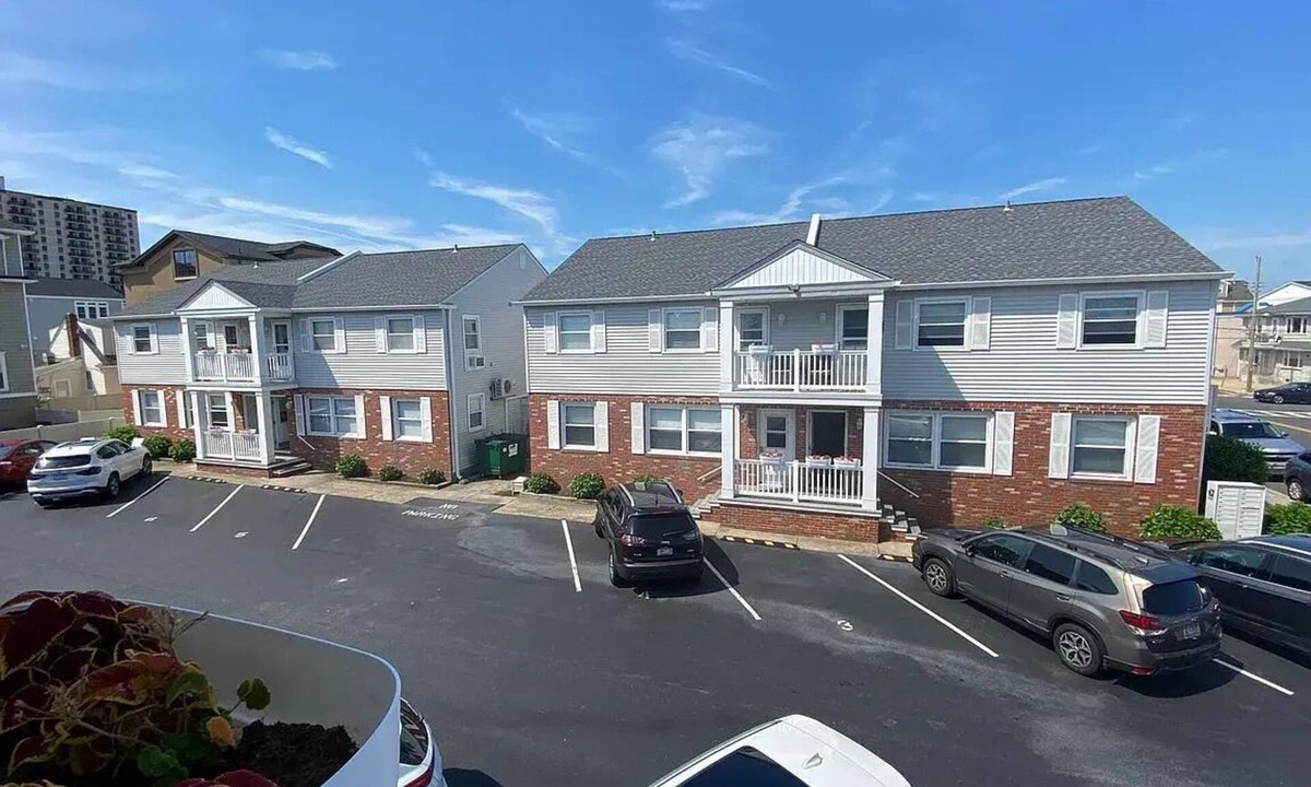 Margate City Condo | Relax in Margate 2BR Condo Two Blocks From Beach & Minutes to Atlantic City