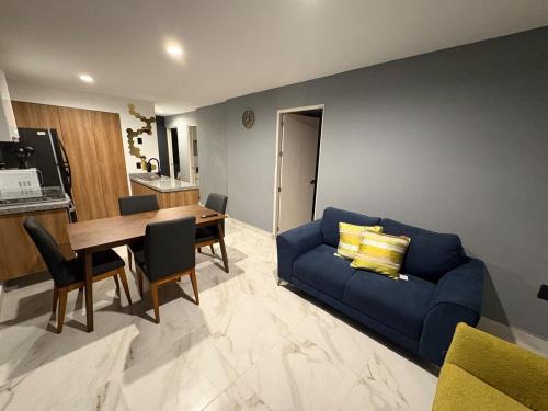 Queretaro Apartment | Riscos Suite Loft