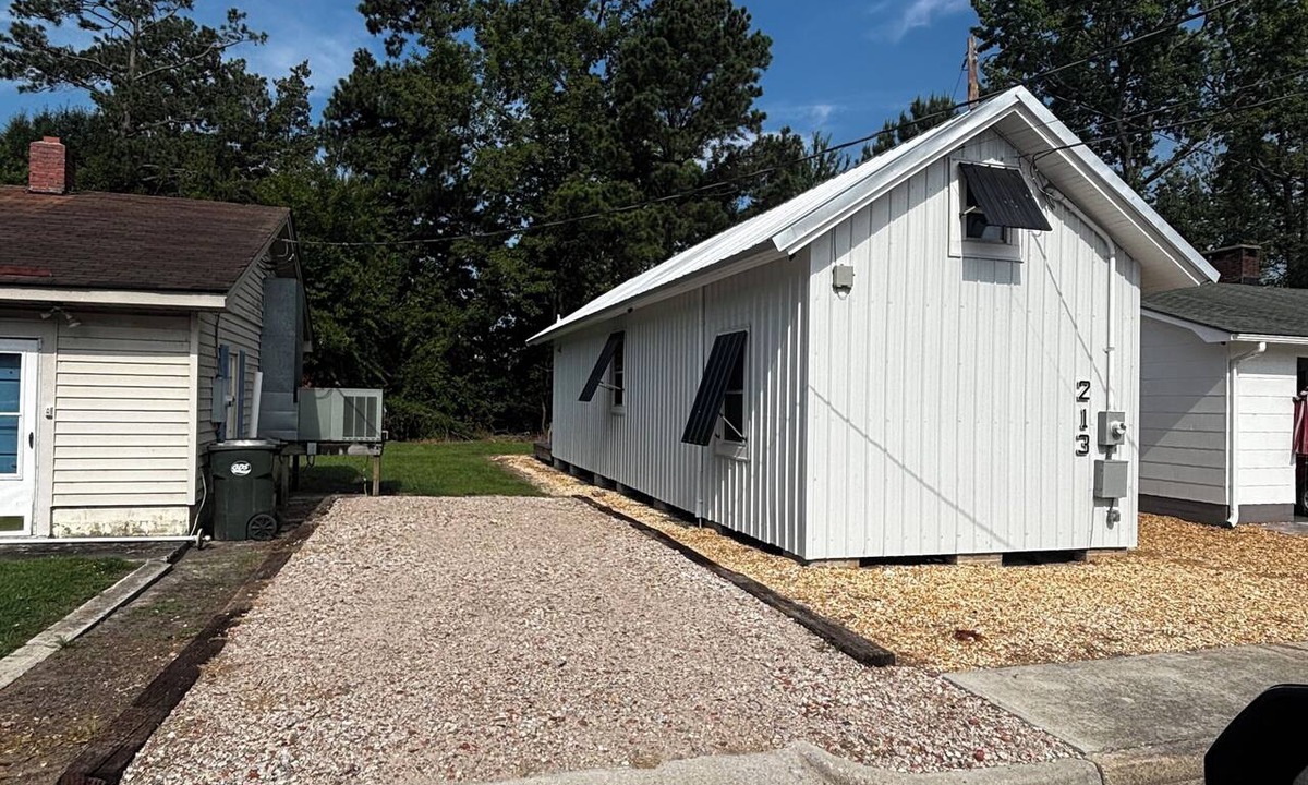 Columbia Cottage | River and Refuge Retreat!Cozy 2-bedroom cottage in delightful Columbia NC