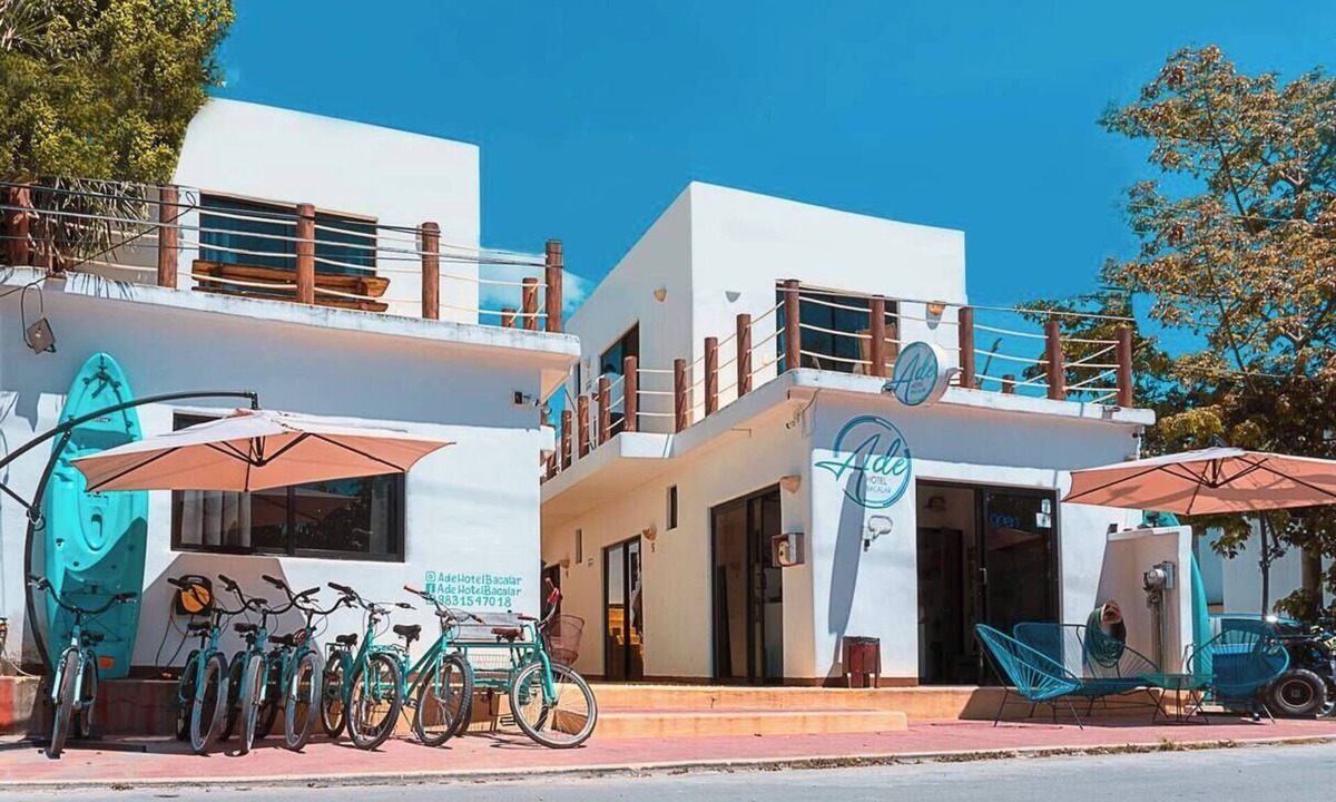 Mario Villanueva Madrid Bed & Breakfast | Room in front of the pool + Breakfast -Bacalar