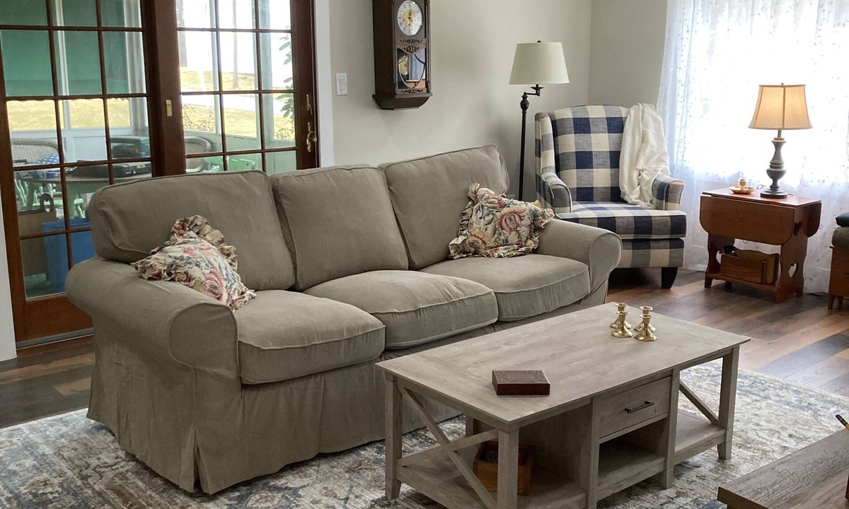 Dalton House | Rustic and private farmhouse close to Lackawanna State Park, near Elk Mtn Ski