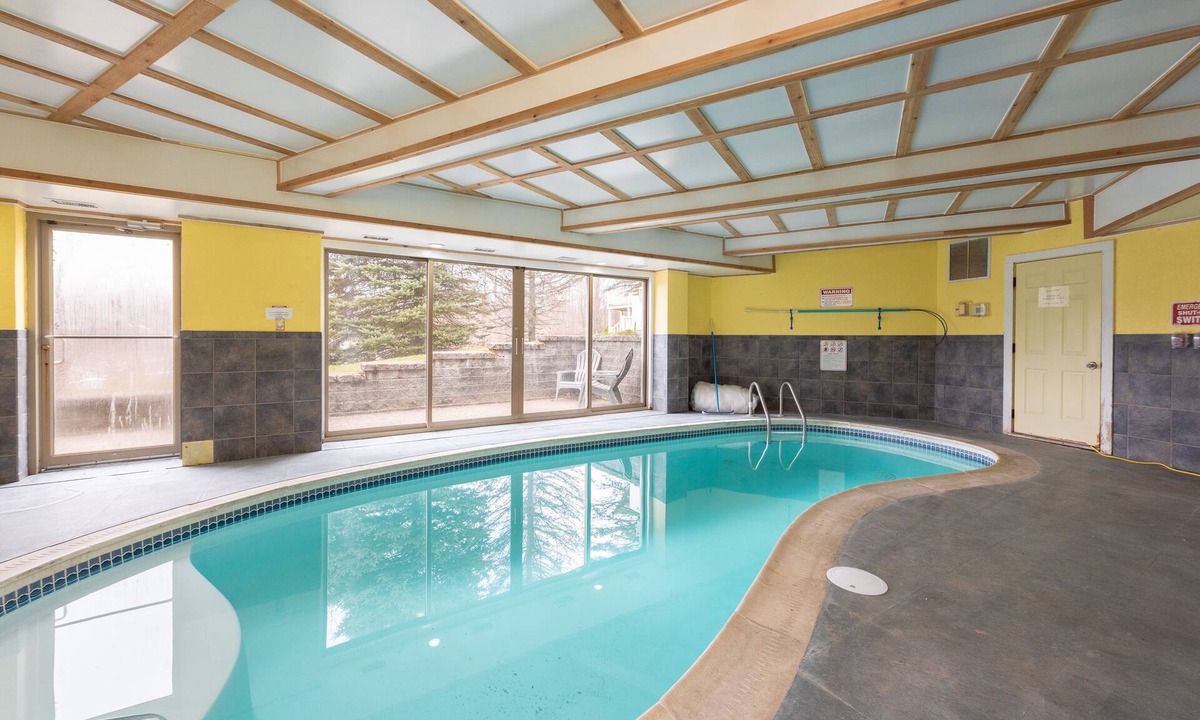 McHenry House | Rustic Luxury Lake Escape w/Indoor Pool & Dock