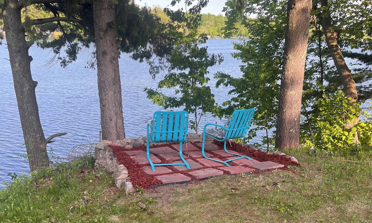 Turtle Lake House | Rustic recently updated 3-bedroom cabin with AC on Upper Turtle Lake.