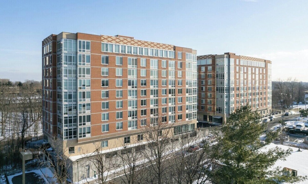 Palisades Park Apartment | Safe Clean Stylish Furnished Apartment with Easy New York City and K-Town Access