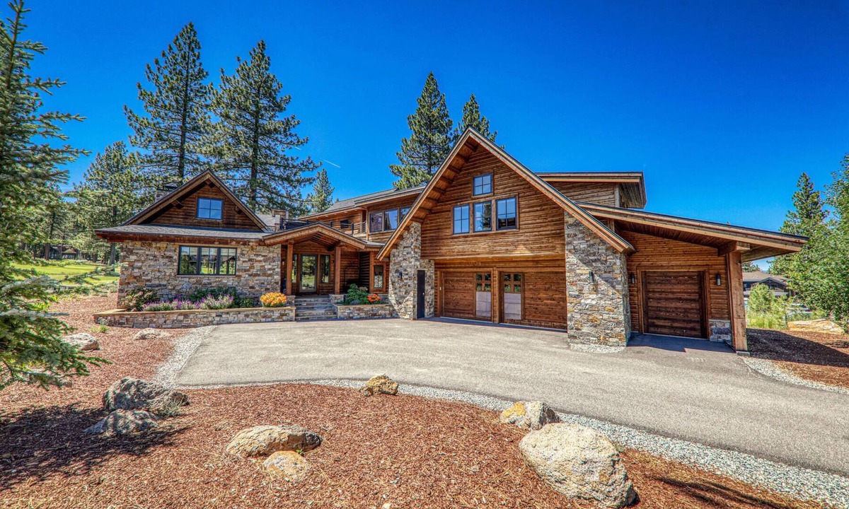 Ponderosa Palisades House | Schaffer's Mill Luxury Home, Hot Tub, Golf & Mountain Views, Amenities Access