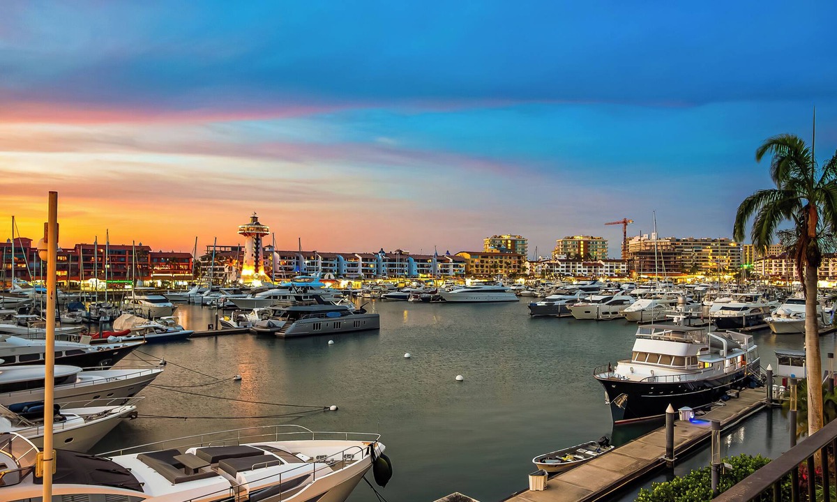 Marina Vallarta Apartment | Spacious 2-bedroom apartment with AC, WiFi in Marina Vallarta.